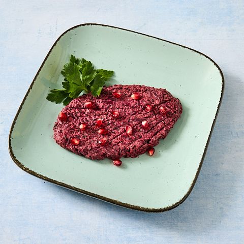 Beetroot with walnuts